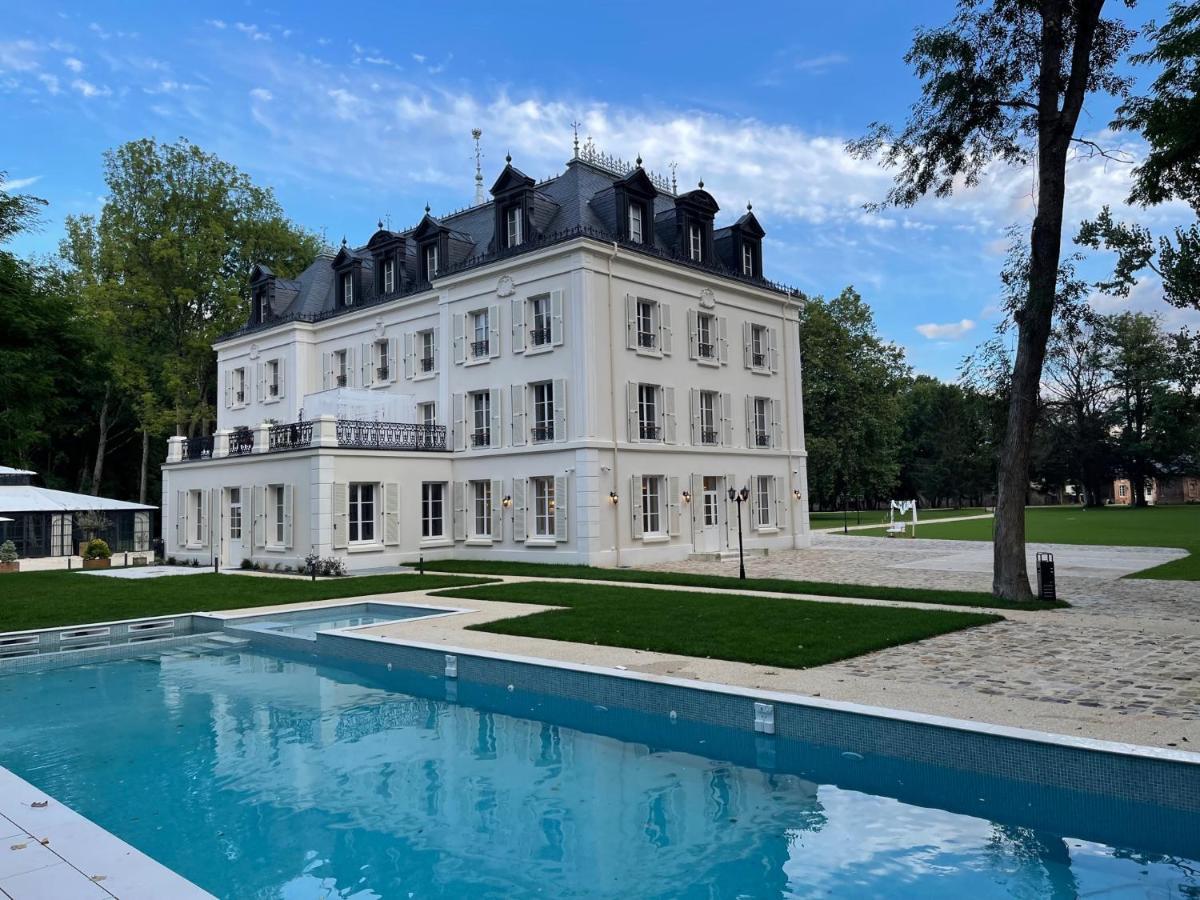 Hotel Chateau Des Hauts De Provins Champcenest Exteriér fotografie
